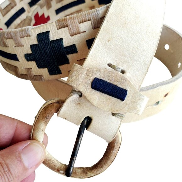 Vintage Handmade Rustic Cowhide Belt Mens Medium Wax Thread Embroidery - Picture 6 of 9